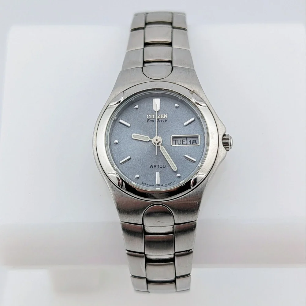 Citizen Eco-Drive E001-K17560 Gray Sunburst Dial Day/Date WR100 Women's Watch